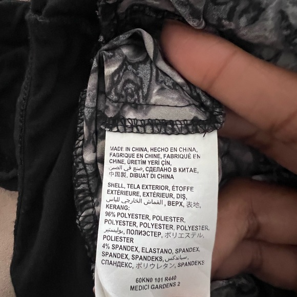 Bebe Floral Bodysuit - Picture 10 of 10